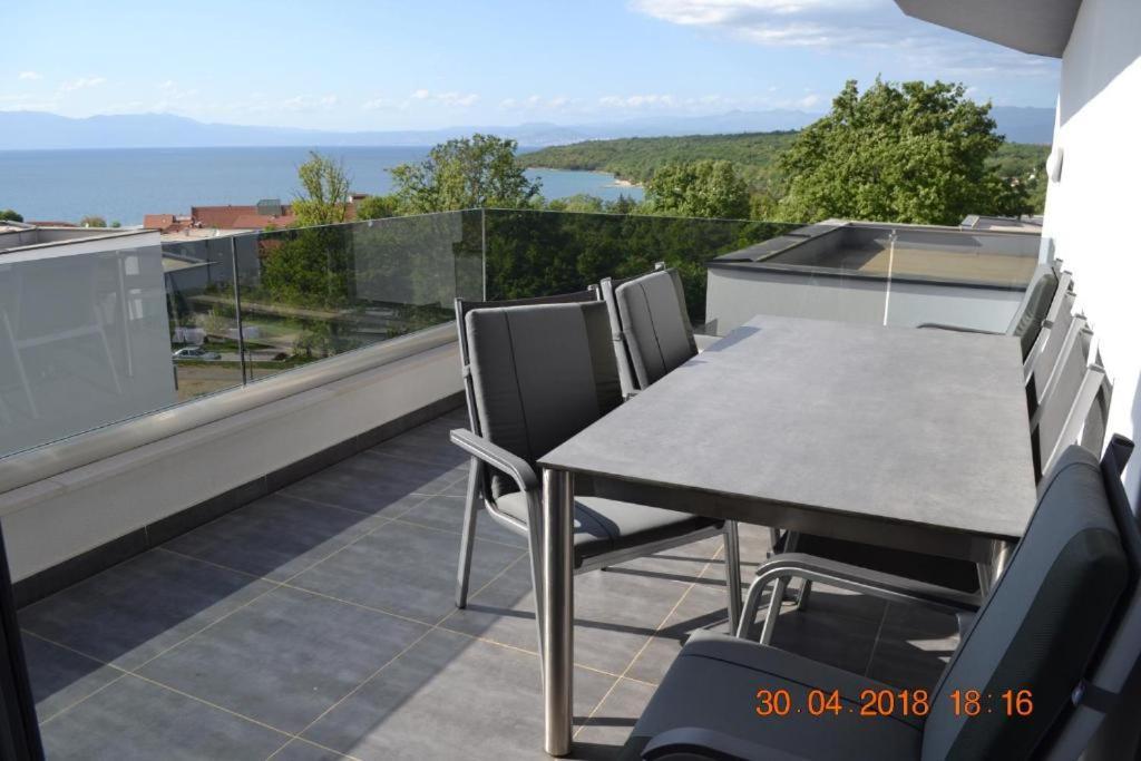 My Paradies - Njivice Penthouse*** Εξωτερικό φωτογραφία